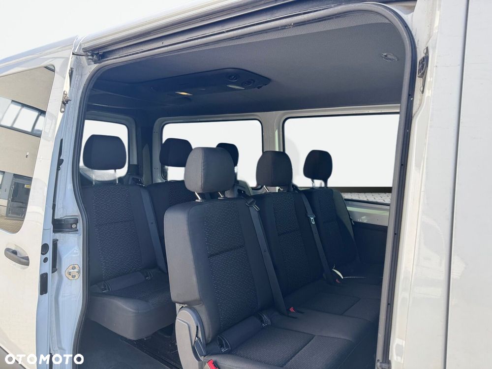 Mercedes-Benz Sprinter - 15