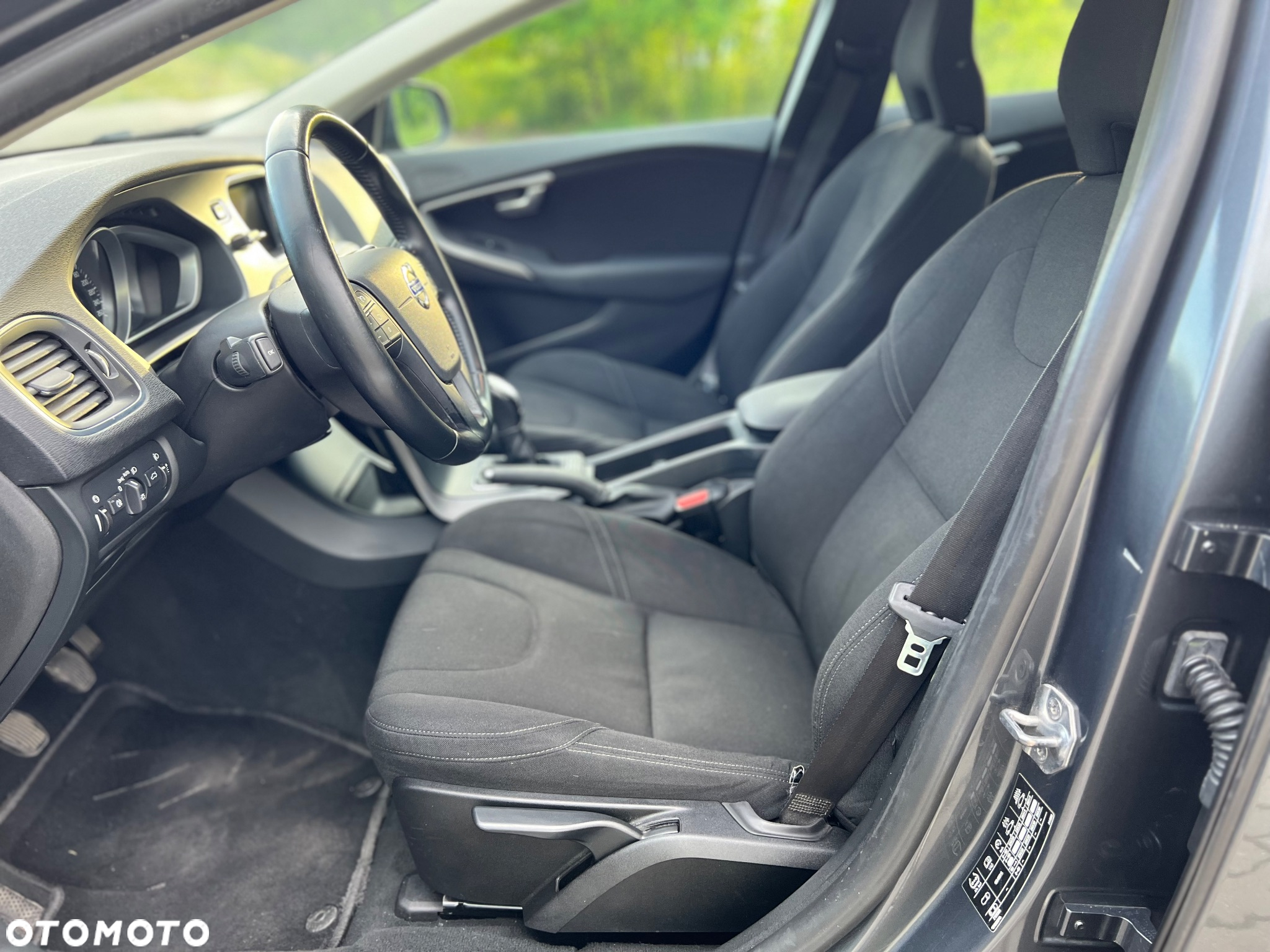 Volvo V40 - 21