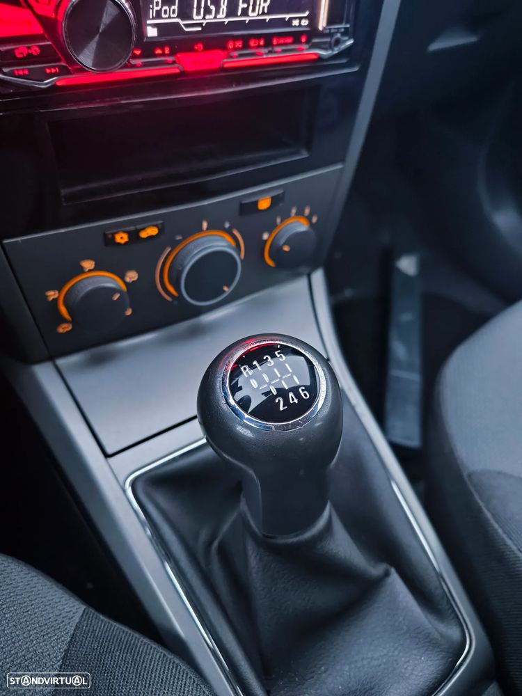 Opel Astra 1.3 CDTI Cosmo - 10