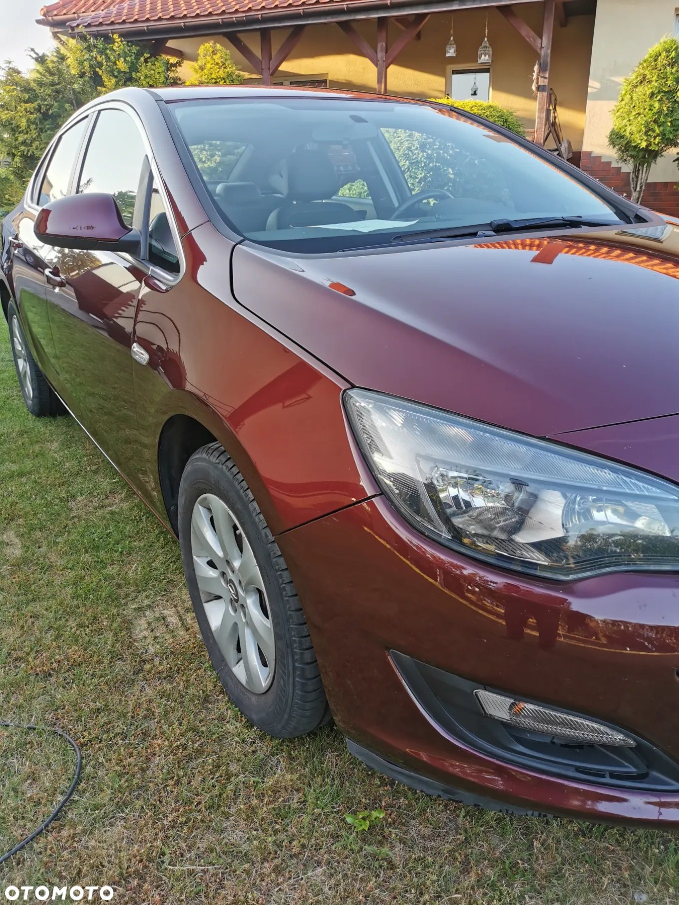 Opel Astra IV 1.4 T Active - 2