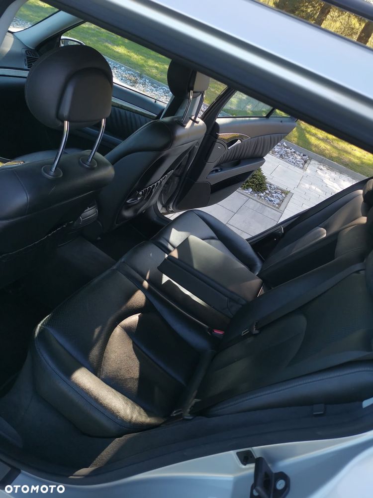 Mercedes-Benz Klasa E 320 T 4Matic Avantgarde - 7