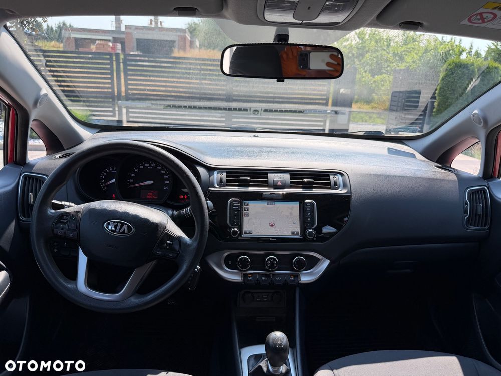 Kia Rio 1.4 Business Line - 22