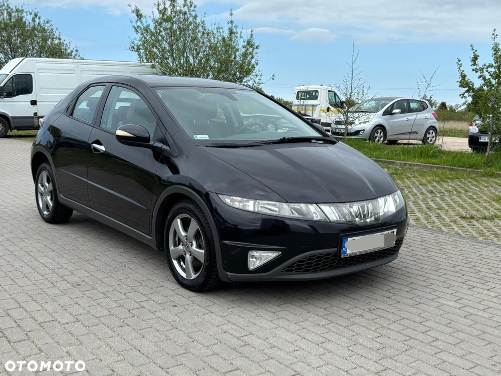 Honda Civic 1.8 Comfort - 3