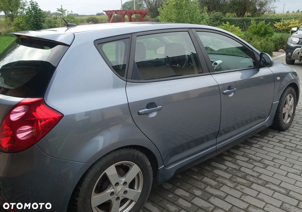 Kia Ceed 1.4 M - 5