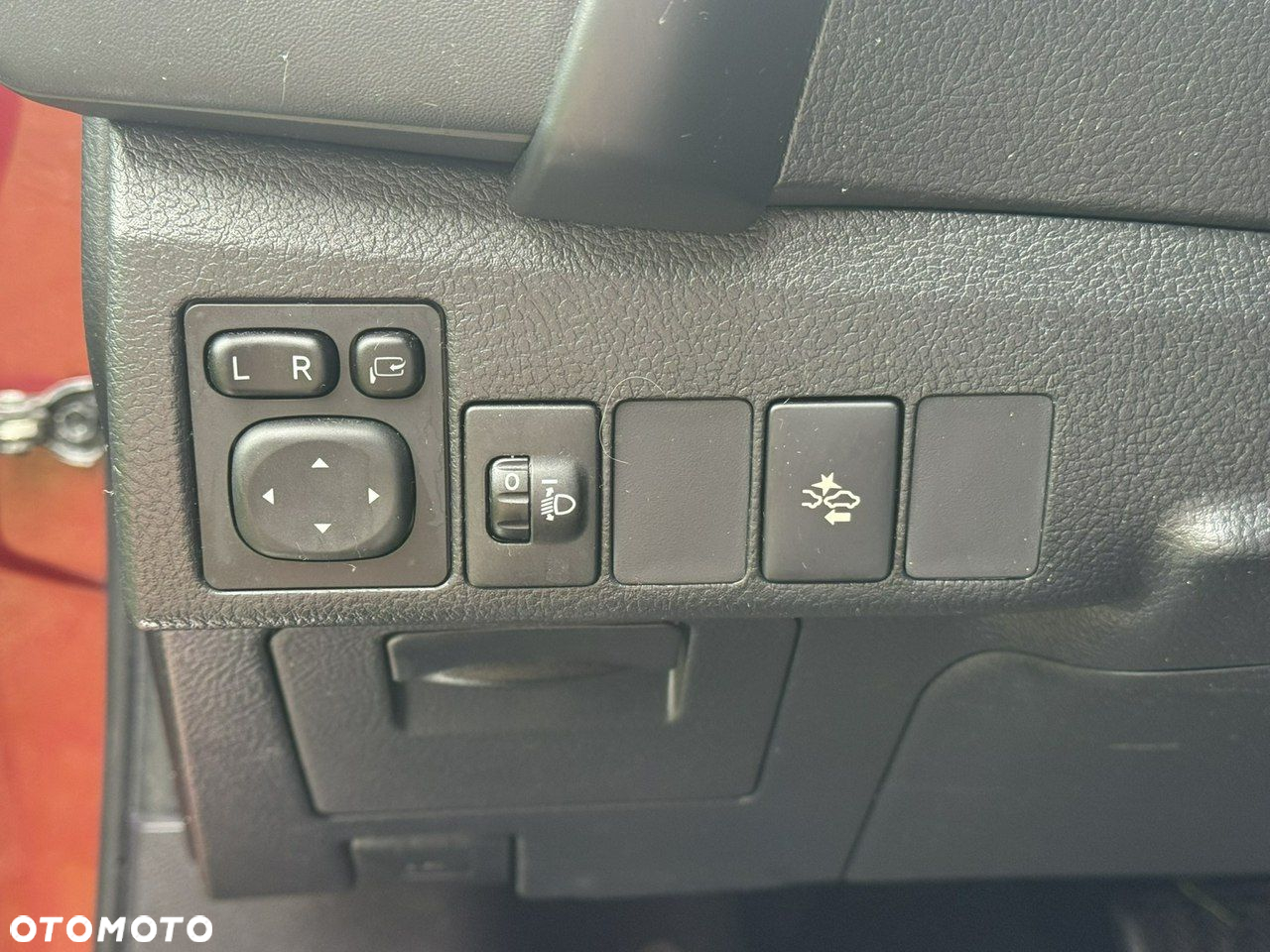 Toyota Auris - 25
