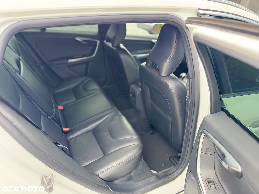 Volvo V60 T4 Drive-E Summum - 10