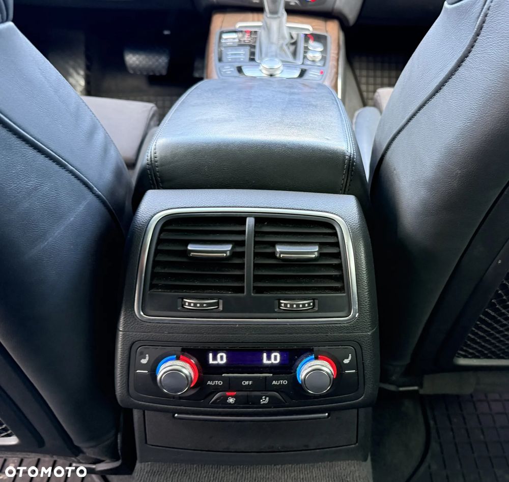 Audi A6 Avant 2.0 TDI Ultra DPF S tronic - 12