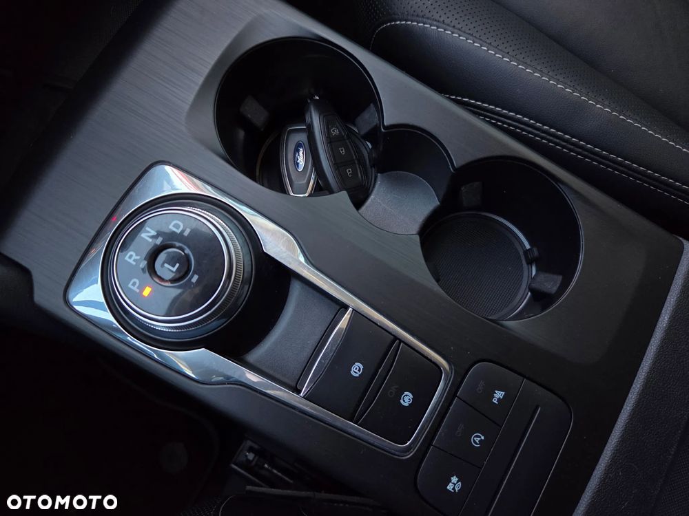 Ford Kuga 2.0 EcoBlue 4x4 VIGNALE - 28