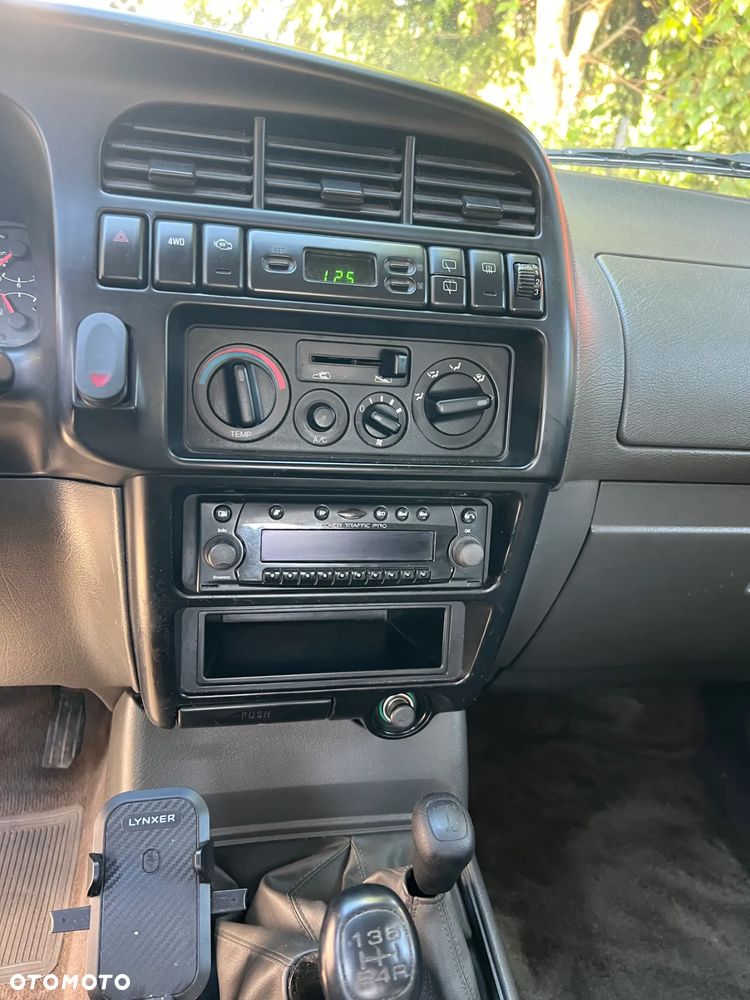 Isuzu Trooper - 22