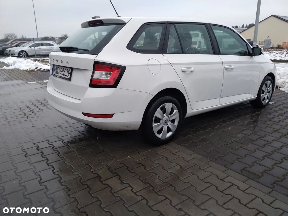 Skoda Fabia 1.0 TSI Ambition - 3