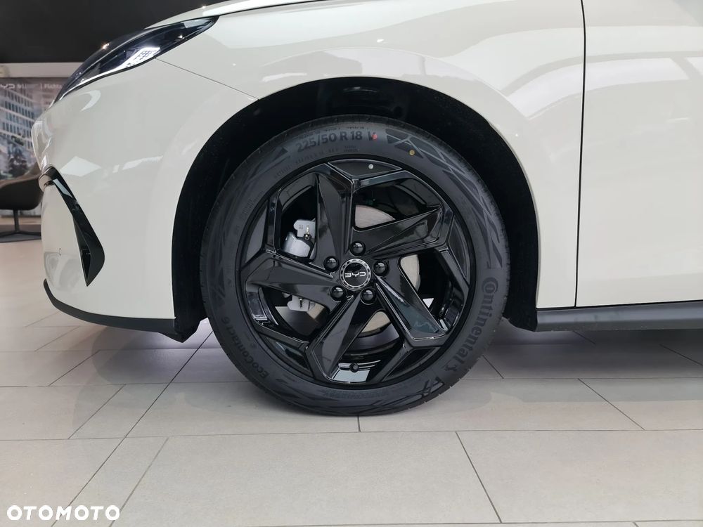 BYD Seal 6 - 8