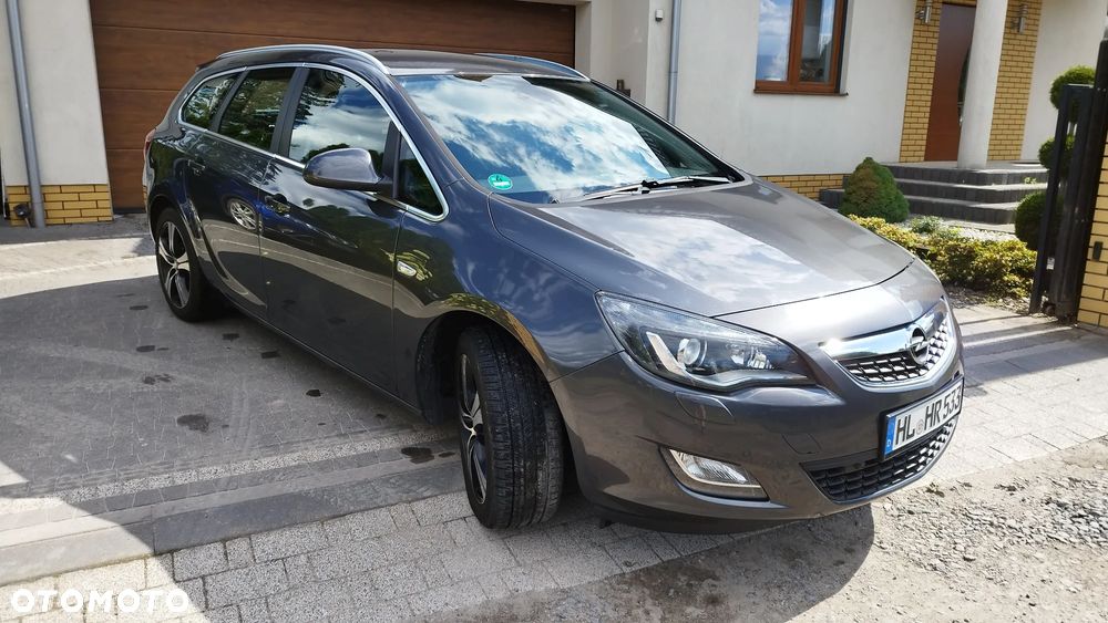 Opel Astra 1.4 T Cosmo - 3