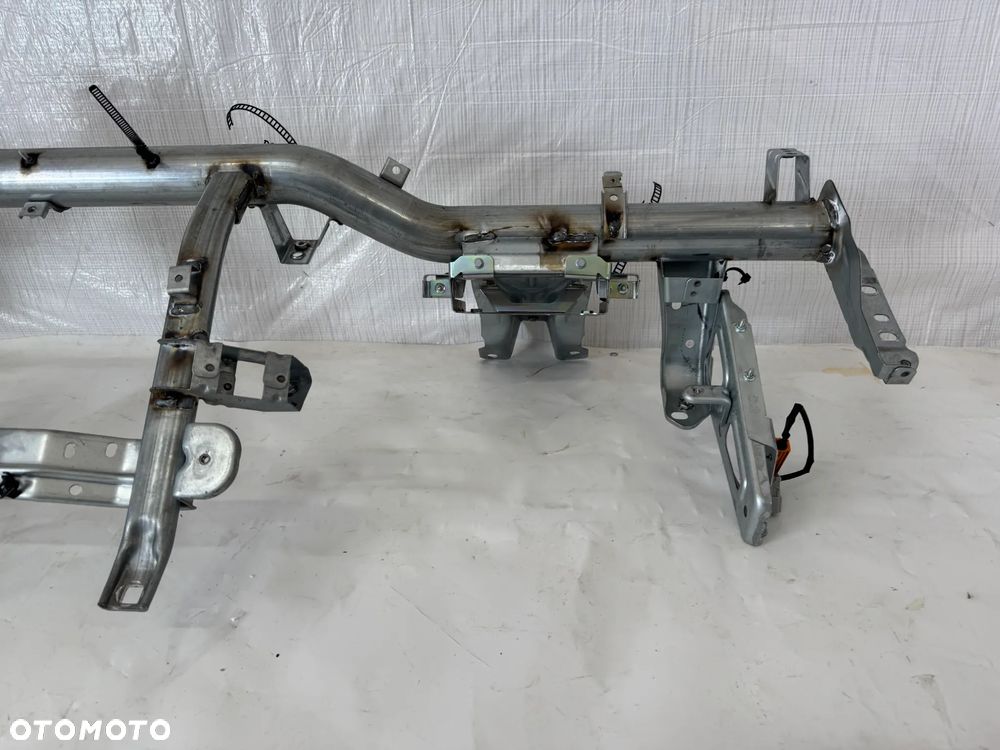 Iveco Daily 14- stelaz deski rozdzielczej - 3