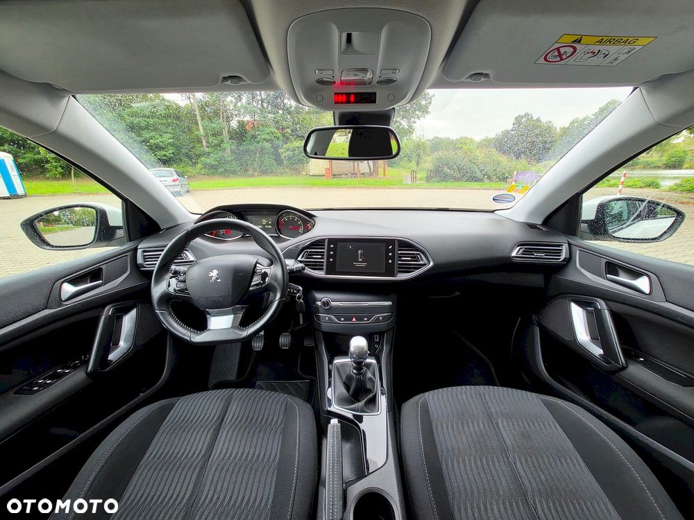 Peugeot 308 PureTech 130 Stop & Start Access - 22