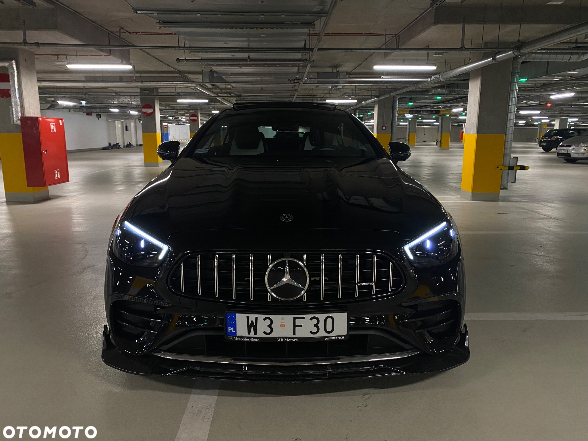 Mercedes-Benz Klasa E AMG 53 Coupe 4-Matic+ 9G-TRONIC - 2