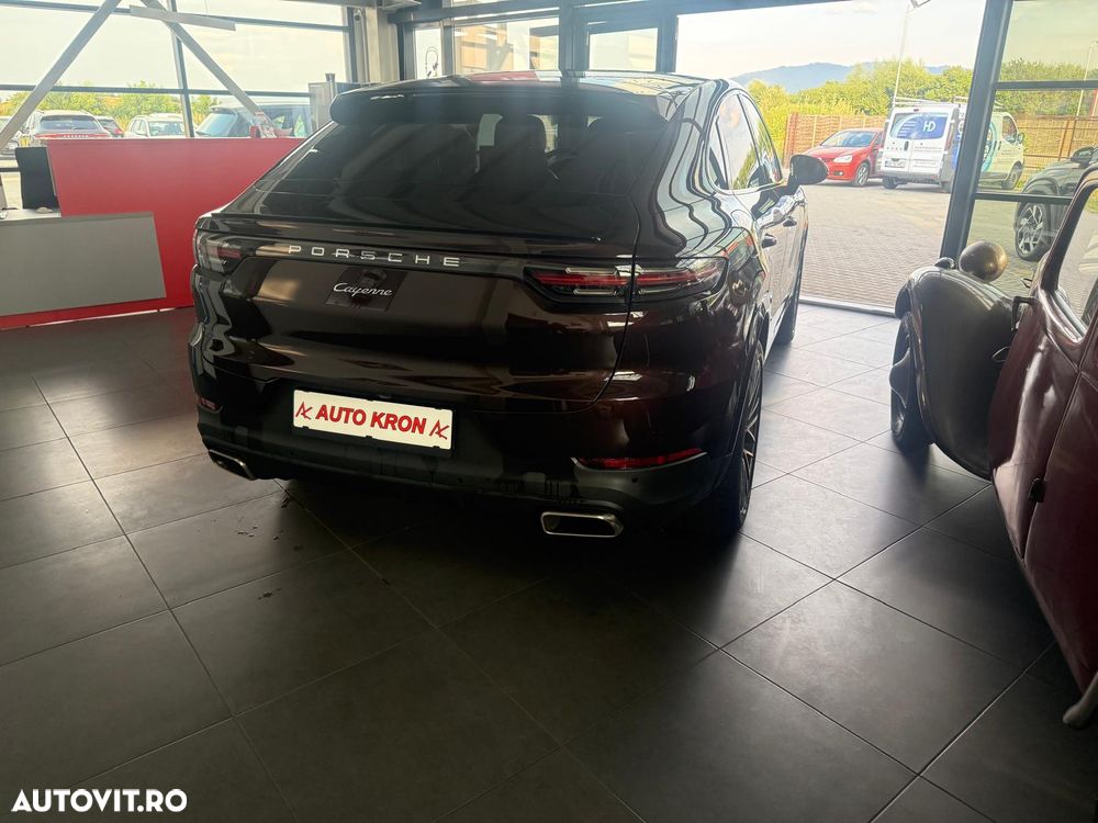 Porsche Cayenne - 3