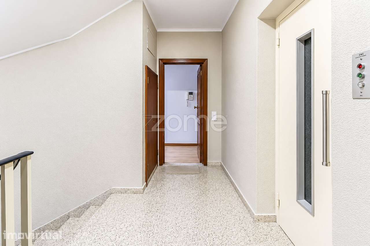 Apartamento T2+1 com varanda, no Centro da Maia. - Grande imagem: 5/34