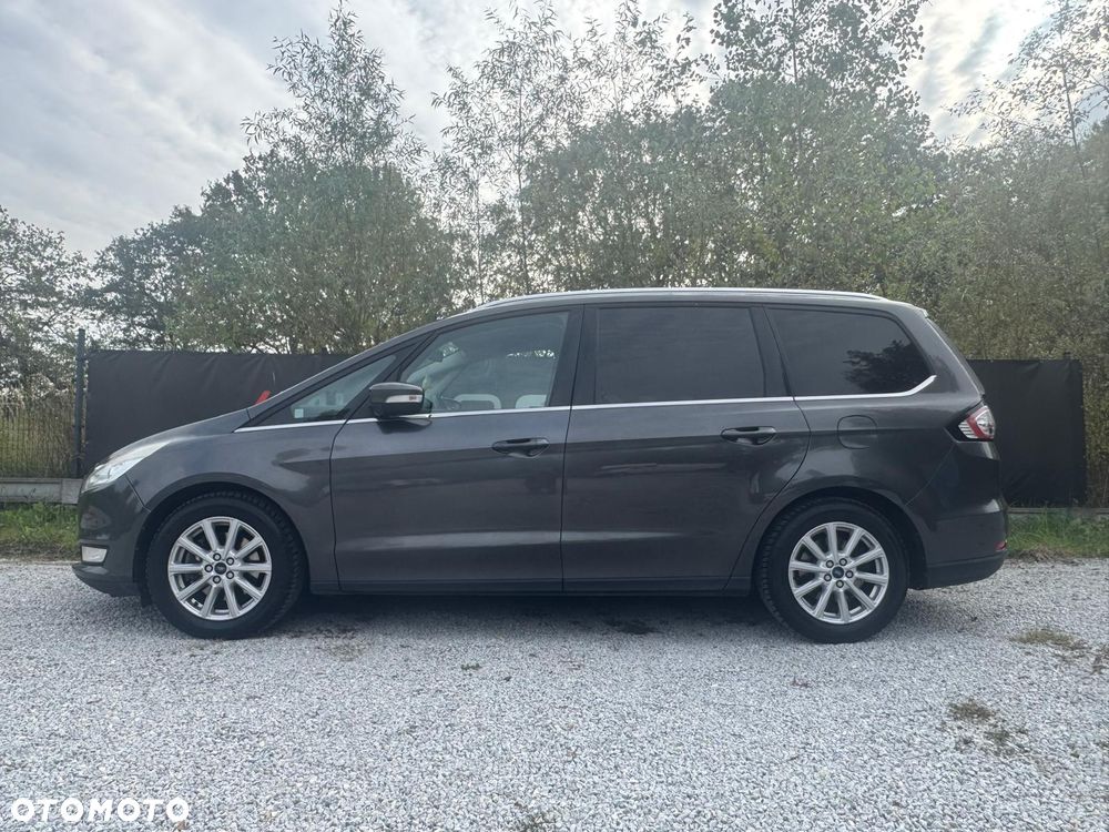 Ford Galaxy 2016 photo 2