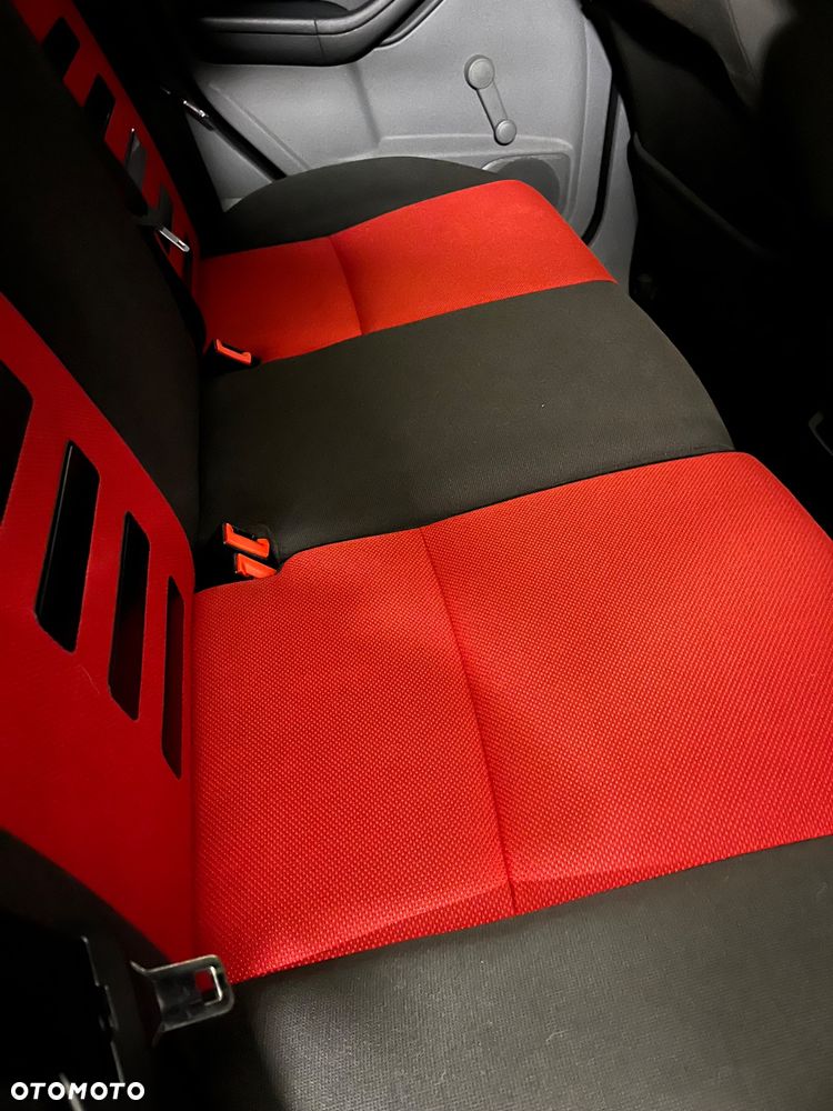 Ford Focus 1.6 Gold X - 26