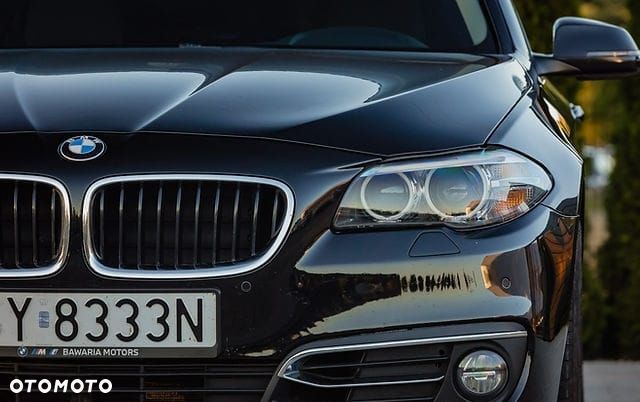 BMW Seria 5 525d - 1