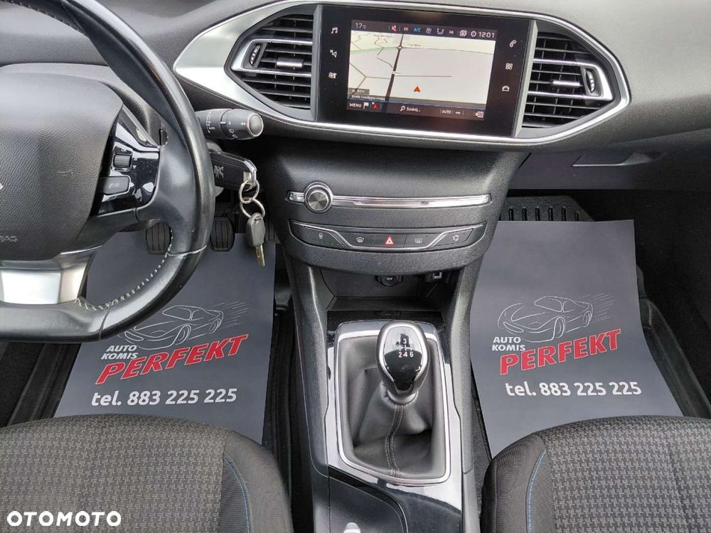 Peugeot 308 - 22