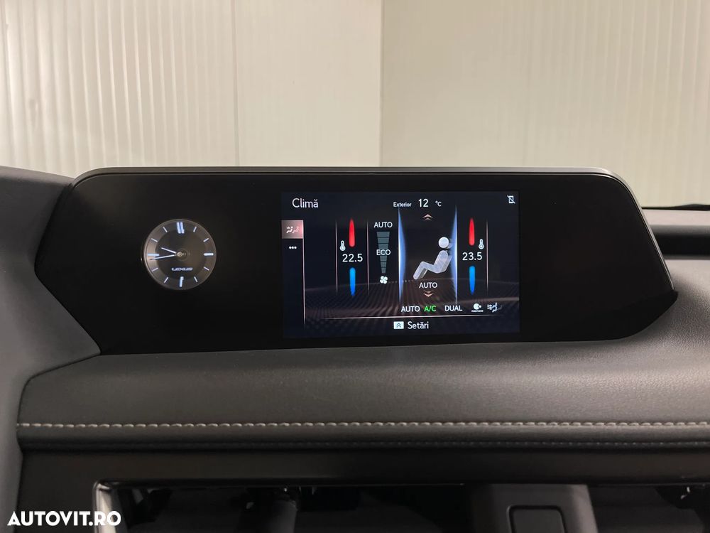 Lexus UX 250h Business Edition - 14