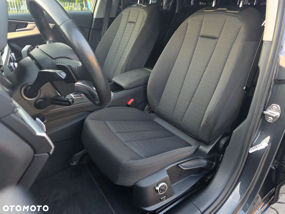 Audi A4 Avant 40 TFSI S tronic design - 18