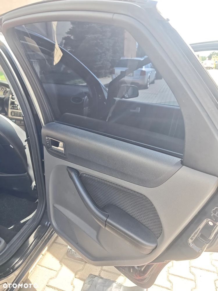 Ford Focus - 13