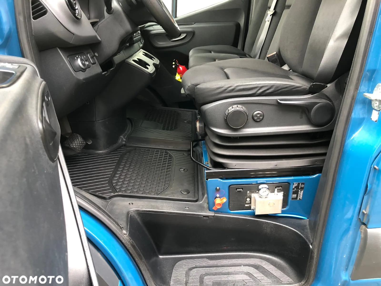 Mercedes-Benz Sprinter 317 - 9