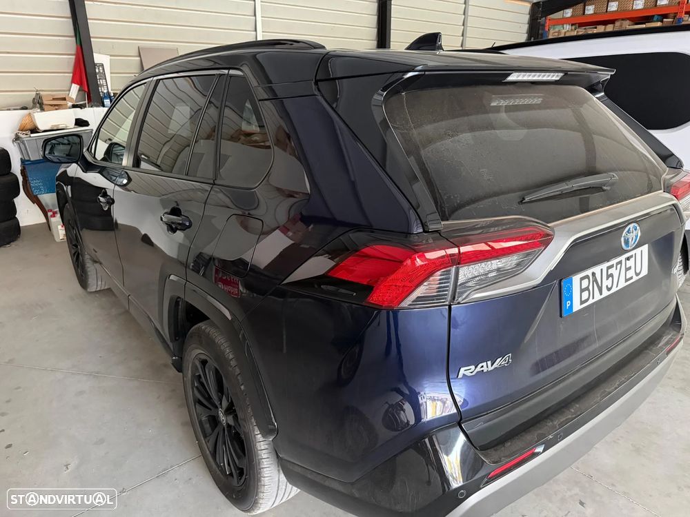 Toyota RAV4 - 5