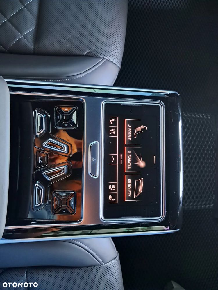 Audi A8 L 55 TFSI mHEV Quattro Tiptr - 16