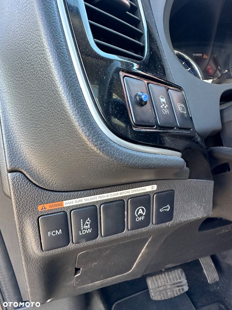 Mitsubishi Outlander 2.0 Intense + Navi 4WD CVT - 13