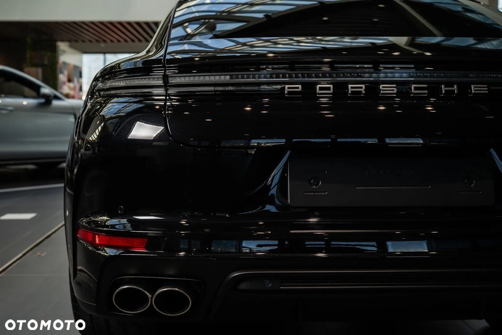 Porsche Panamera 4 - 17
