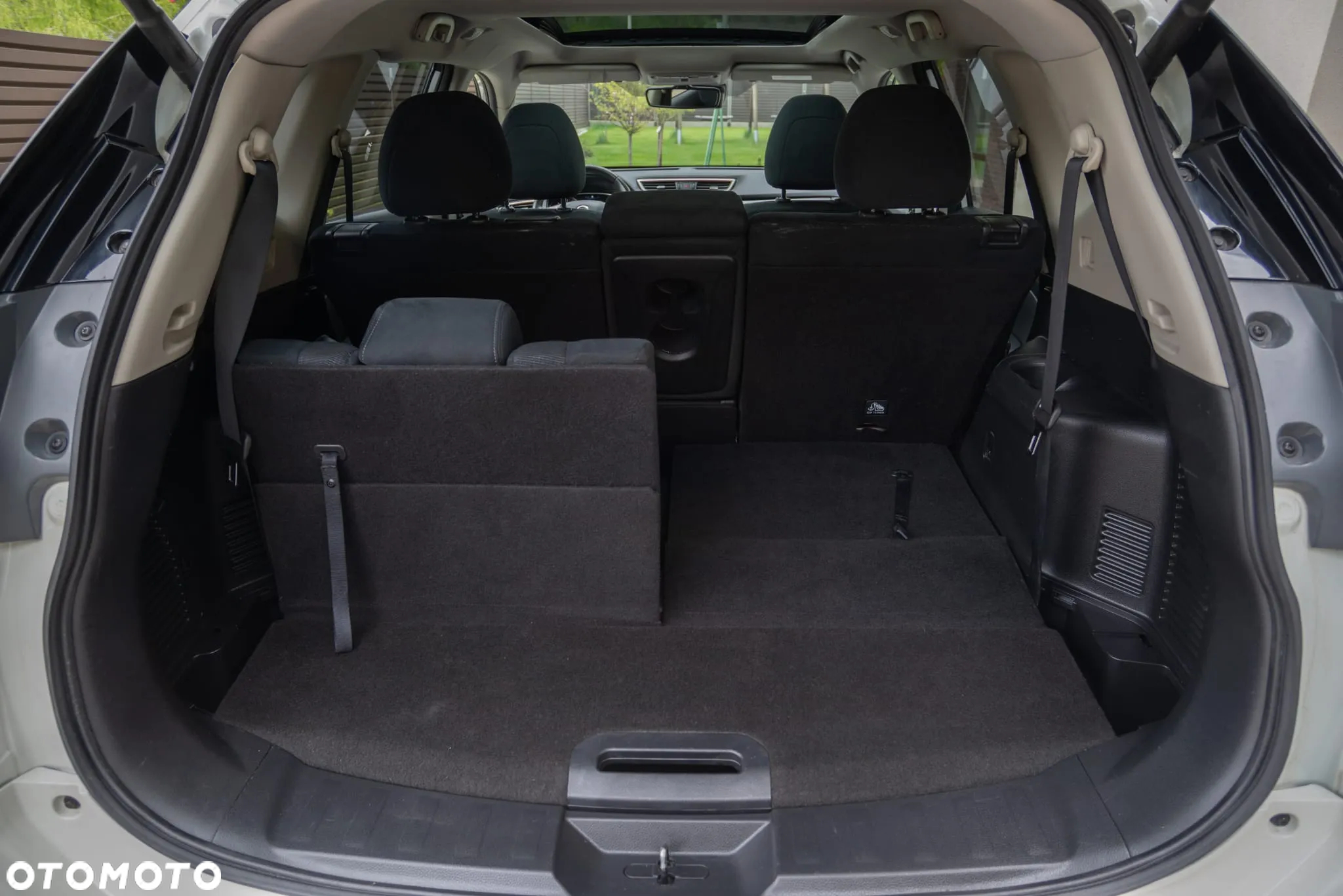Nissan X-Trail 1.6 DCi Tekna 2WD Xtronic 7os - 15