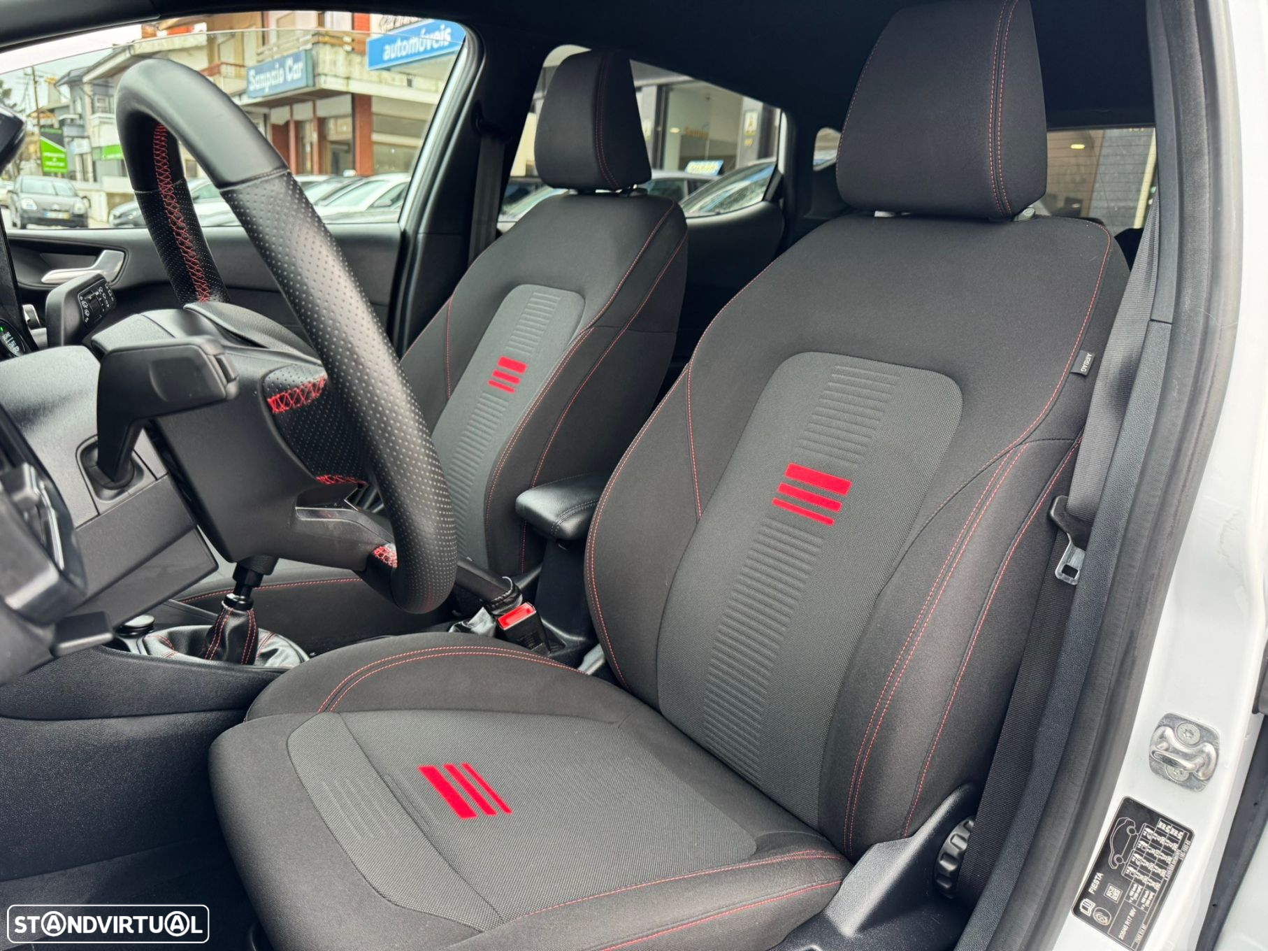 Ford Fiesta 1.0 EcoBoost ST-Line - 10