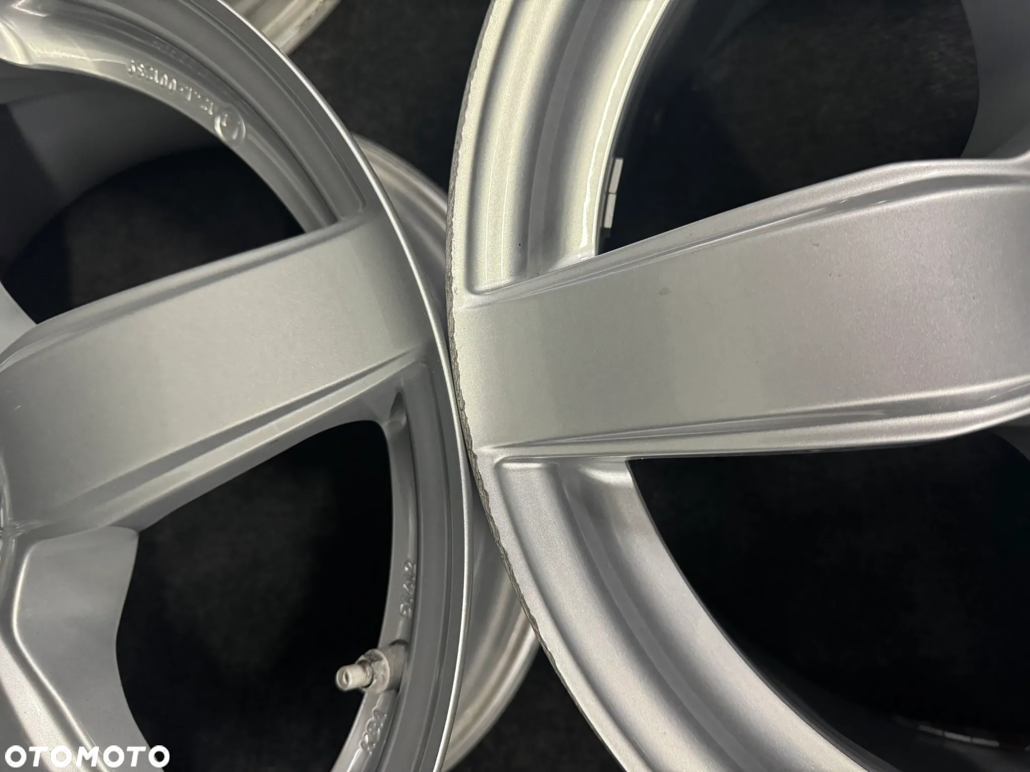 Alufelgi BMW X1 F48, X2 F39 17 cali 5x112 4szt. z czujnikami ! - 10