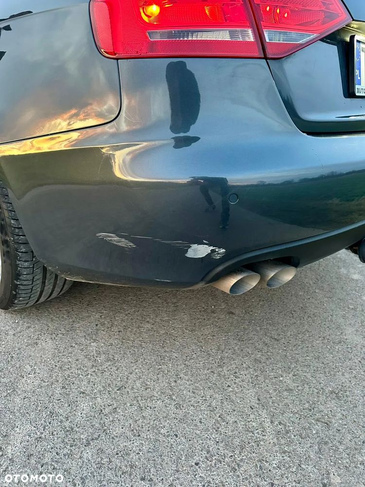 Audi A4 Limousine - 11