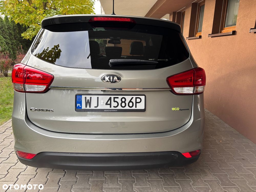 Kia Carens 1.7 CRDi Vision - 21