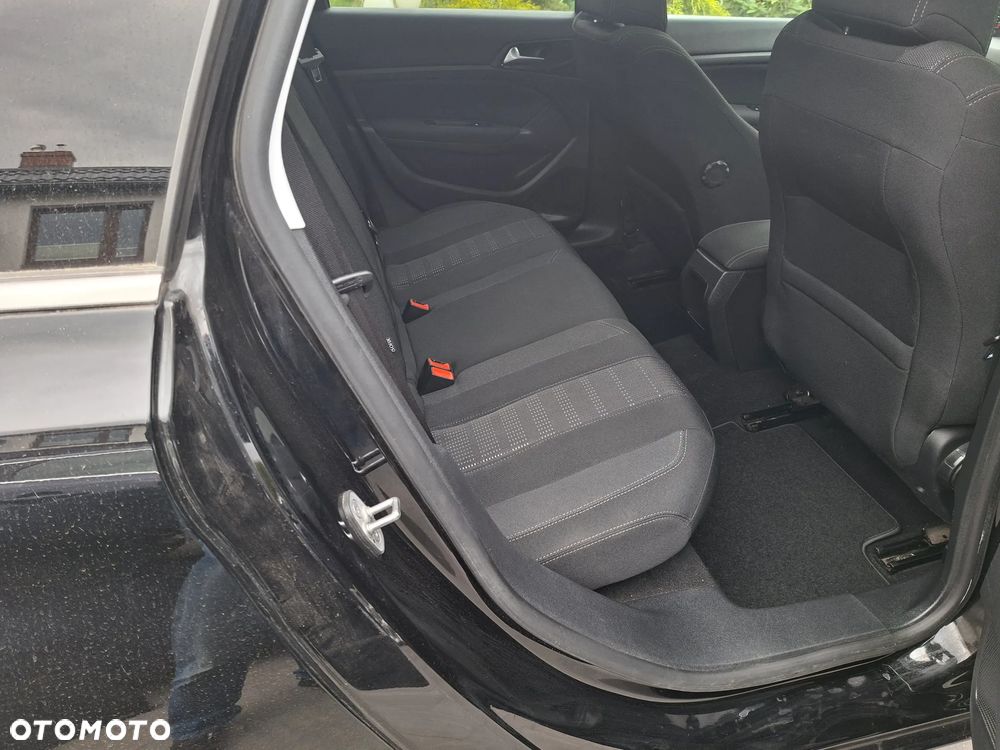 Peugeot 308 1.6 BlueHDi Business Line S&S - 16