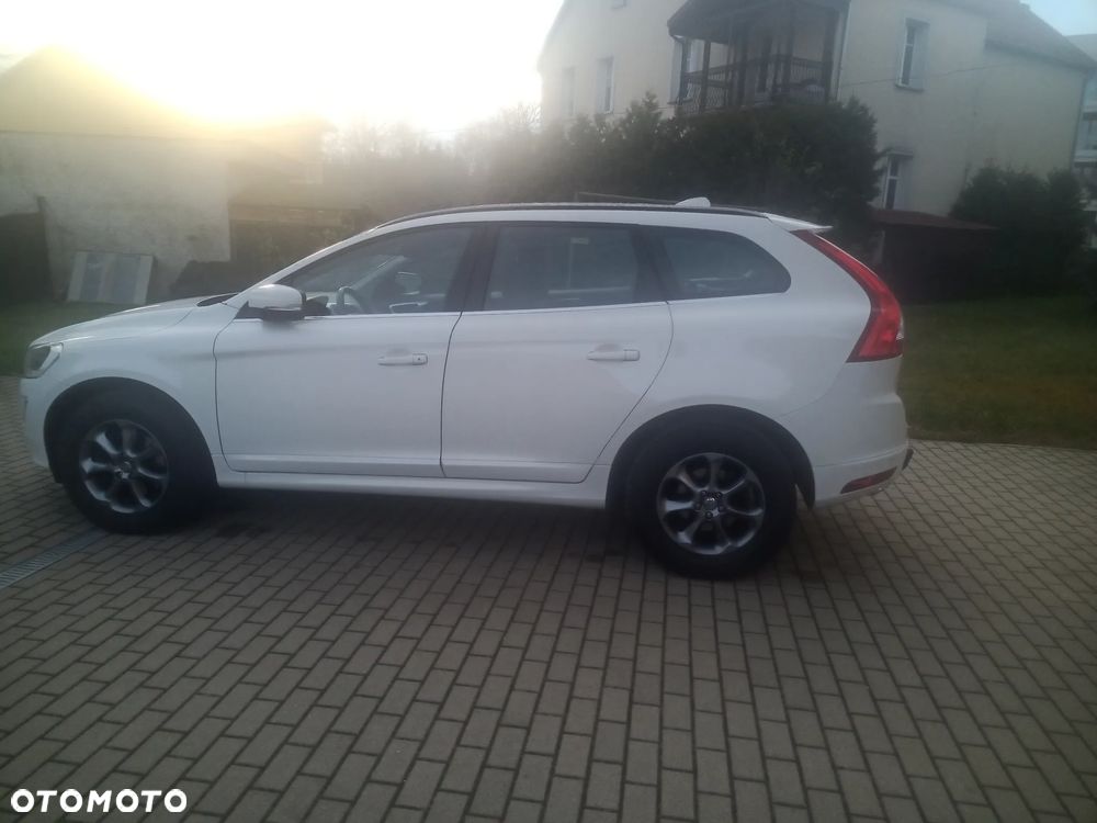 Volvo XC 60 D4 Drive-E Summum - 5
