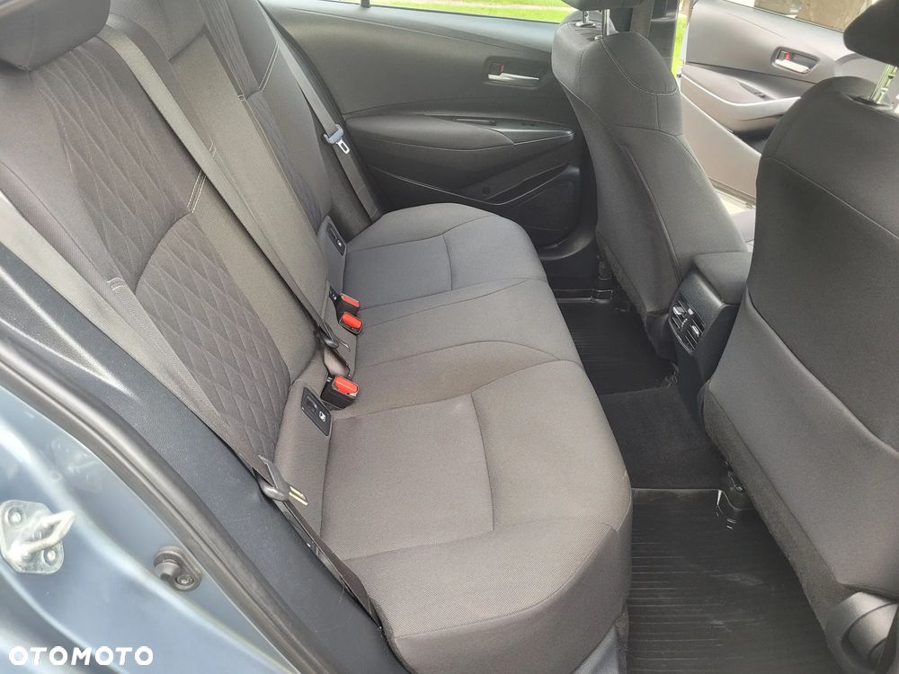 Toyota Corolla 1.5 Active - 21