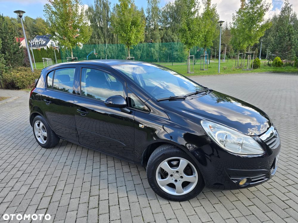 Opel Corsa 1.2 16V Edition - 2