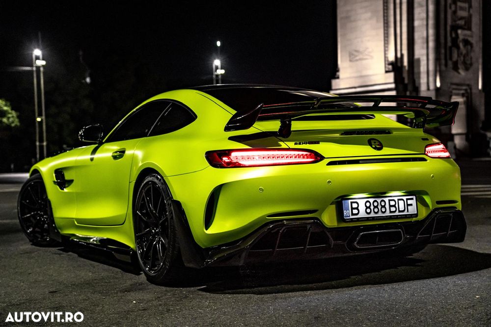 Mercedes-Benz AMG GT Black Series - 4