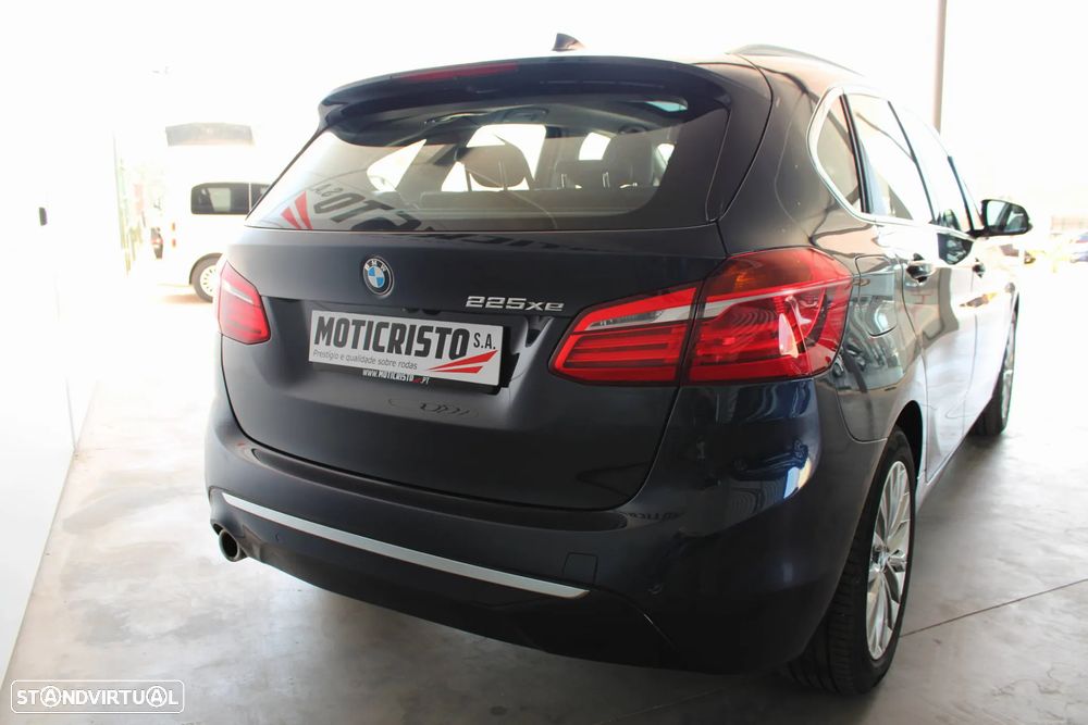 BMW 225xe Active Tourer Line Luxury - 3