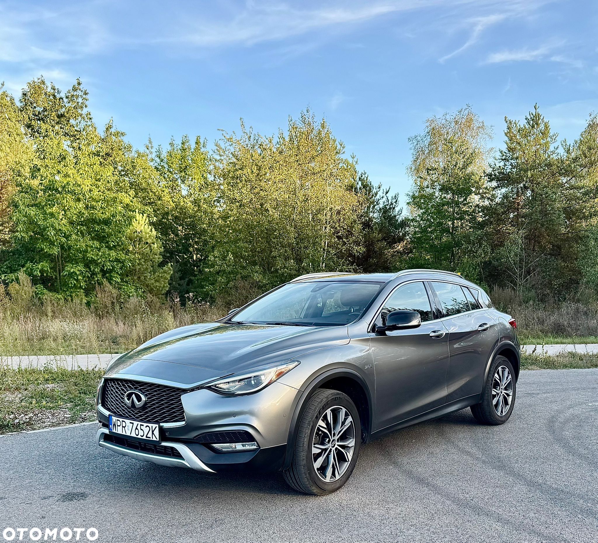 Infiniti QX30 - 1