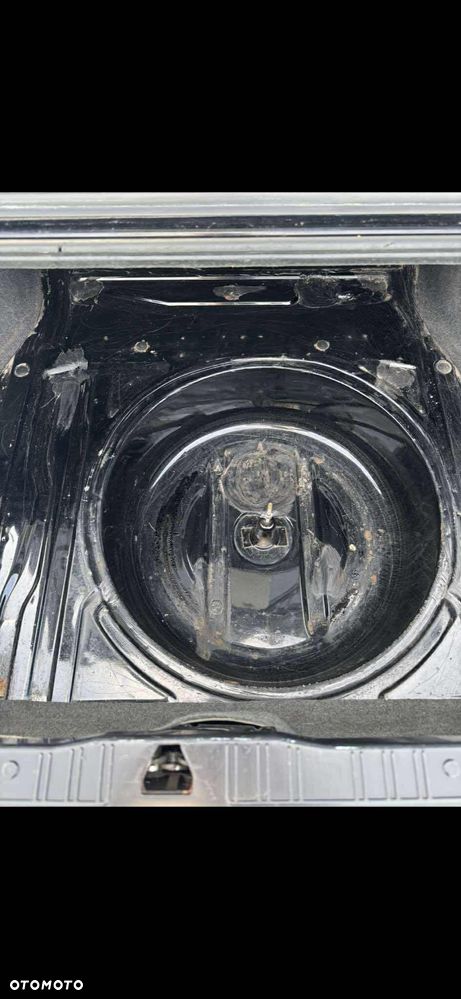 BMW Seria 3 316i - 24