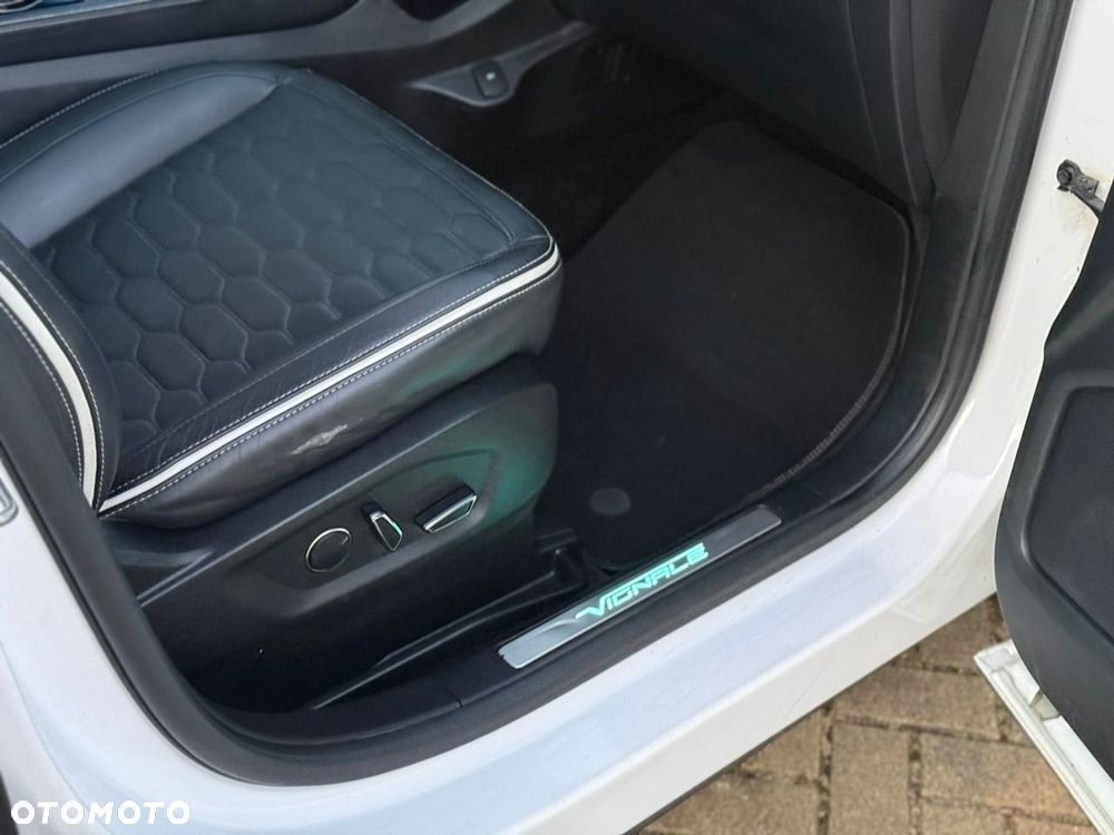 Ford Edge 2.0 TDCi Bi-Turbo 4x4 Vignale - 8