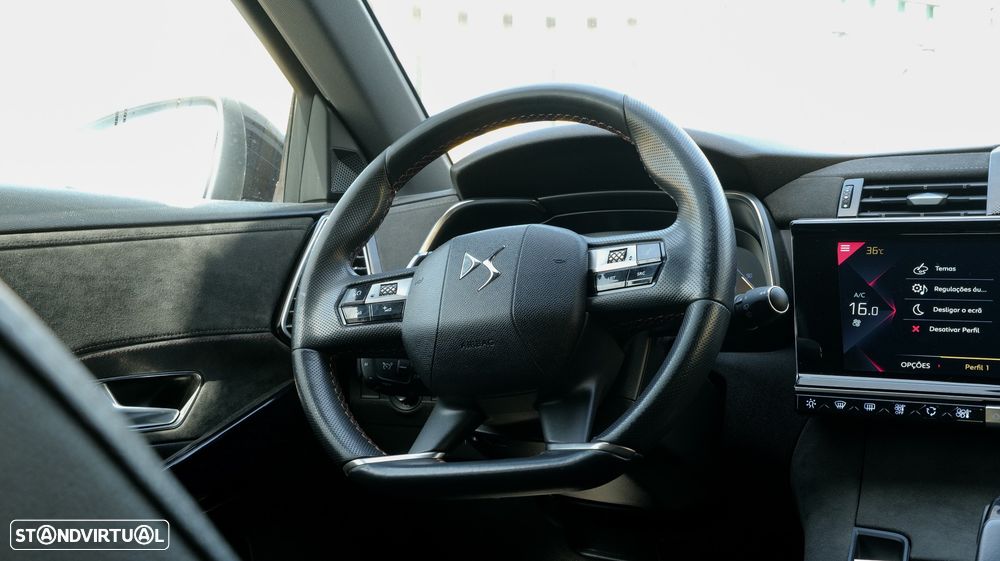 DS DS7 Crossback 1.5 BlueHDi Performance Line EAT8 - 8