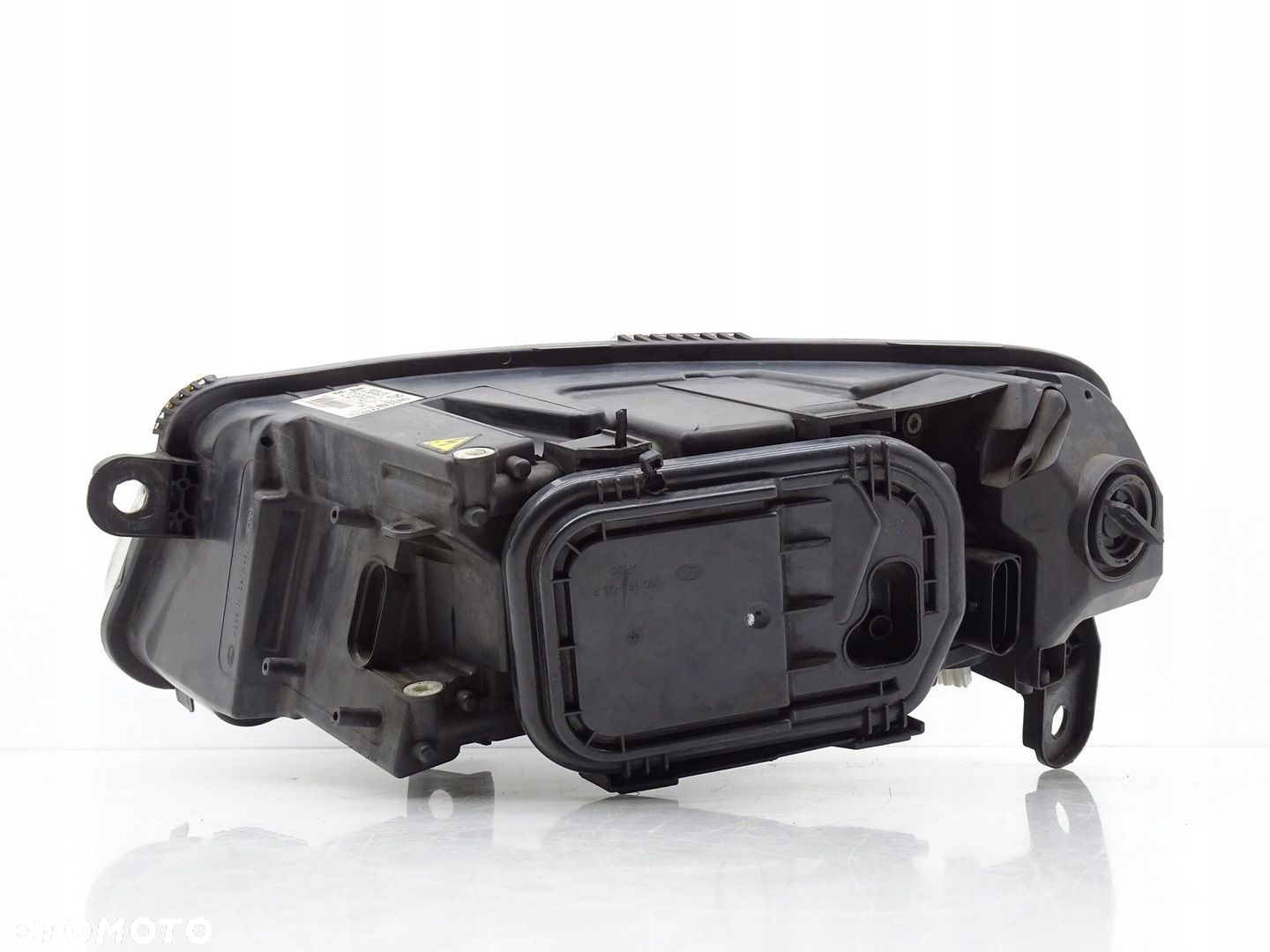 LAMPA XENON LED PRAWY PRZÓD A6 C6 LIFT 4F0941004DF - 5