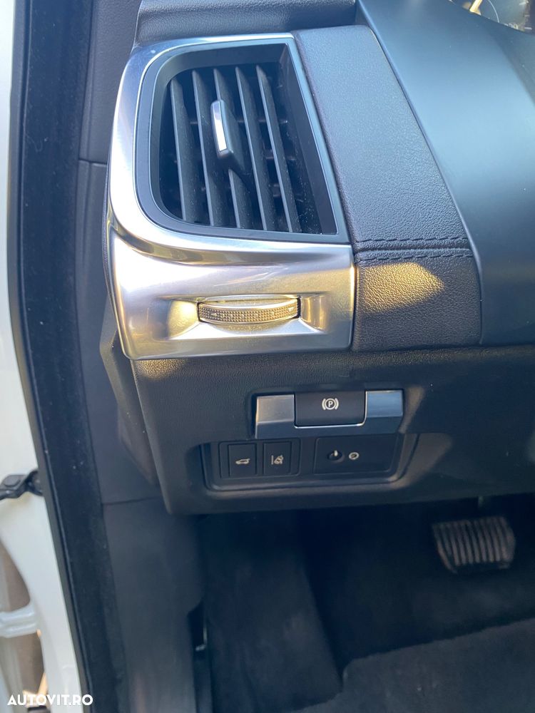 Jaguar E-Pace D150 AWD Aut. S - 17